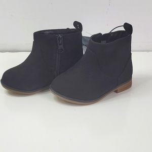 New! Cat & Jack Black Girls Toddler Faux Suede Zip-up Ankle Boots WIDE WIDTH